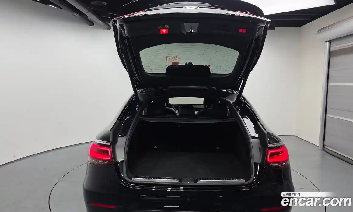 Mercedes-Benz GLC-Class 2023 4.0 Автомат в Москве № 821853, фото 20