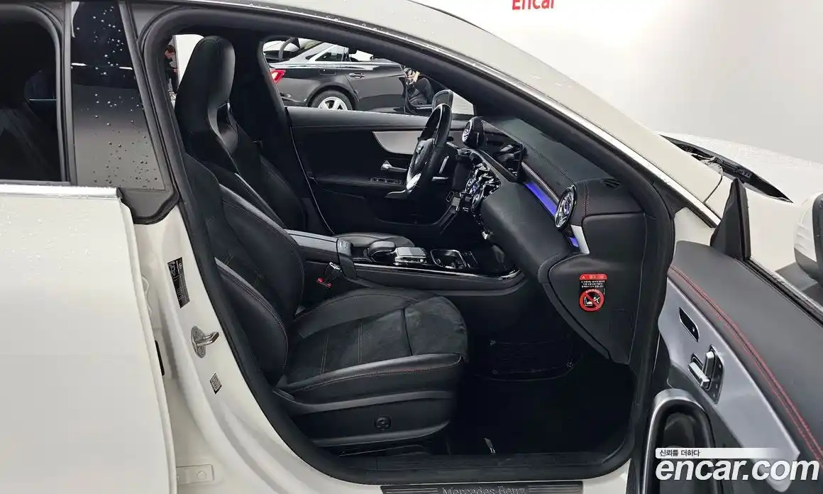 Mercedes-Benz CLA-Class 2020 2.0 Автомат в Москве № 822290, фото 11