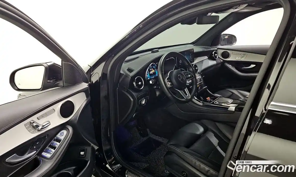 Mercedes-Benz GLC-Class 2021 1.9 Автомат в Москве № 822618, фото 10