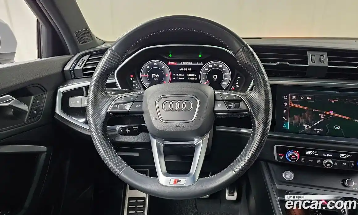 Audi Q3 2020 2.0 Автомат в Москве № 823211, фото 13