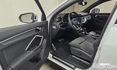 Audi Q3 2020 2.0 Автомат в Москве № 823211, миниатюра 10