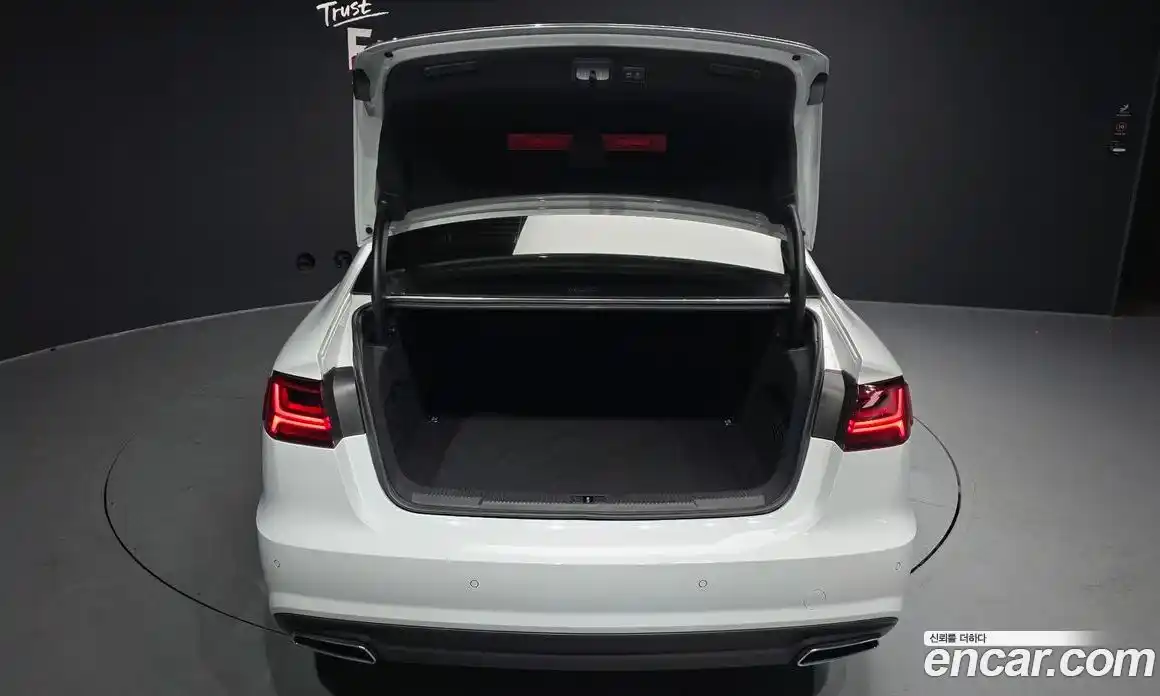 Audi A6 2018 2.0 Автомат в Москве № 823372, фото 20