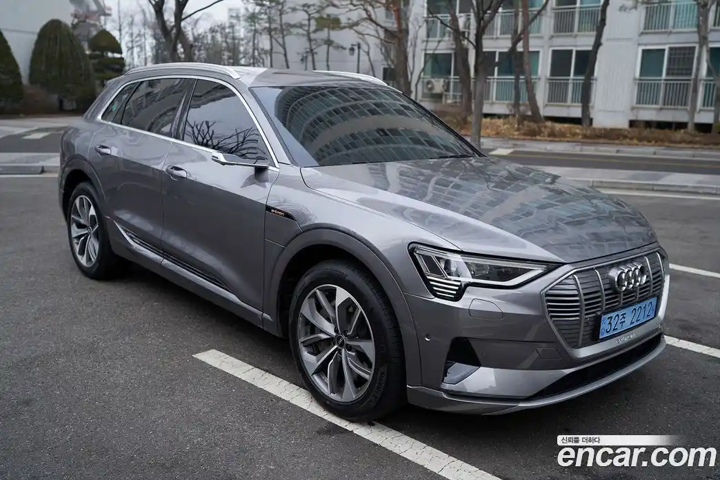 Audi e-tron 2021 0.2 Автомат в Москве № 823646, фото 6
