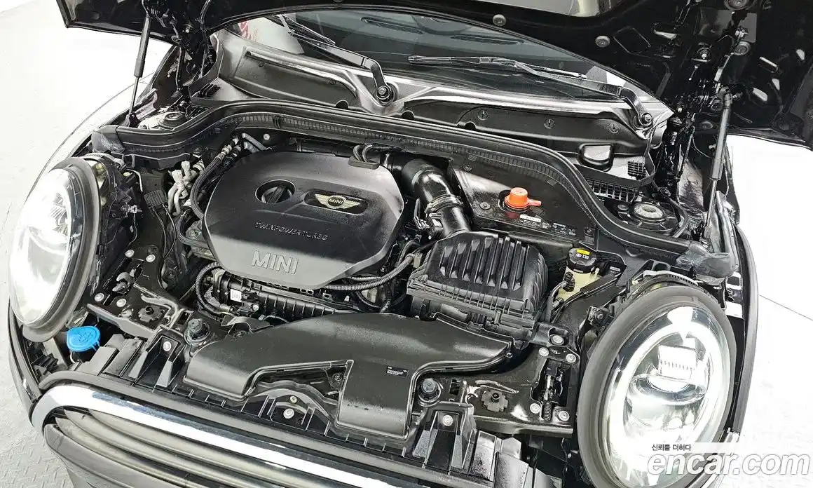 Mini Cooper 2019 1.5 Автомат в Москве № 825419, фото 6