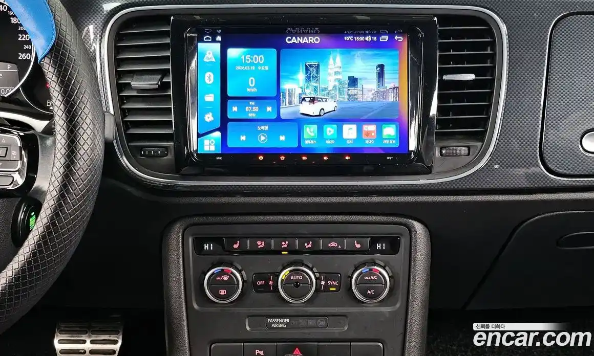 Volkswagen Beatle 2013 2.0 Автомат в Москве № 826260, фото 14