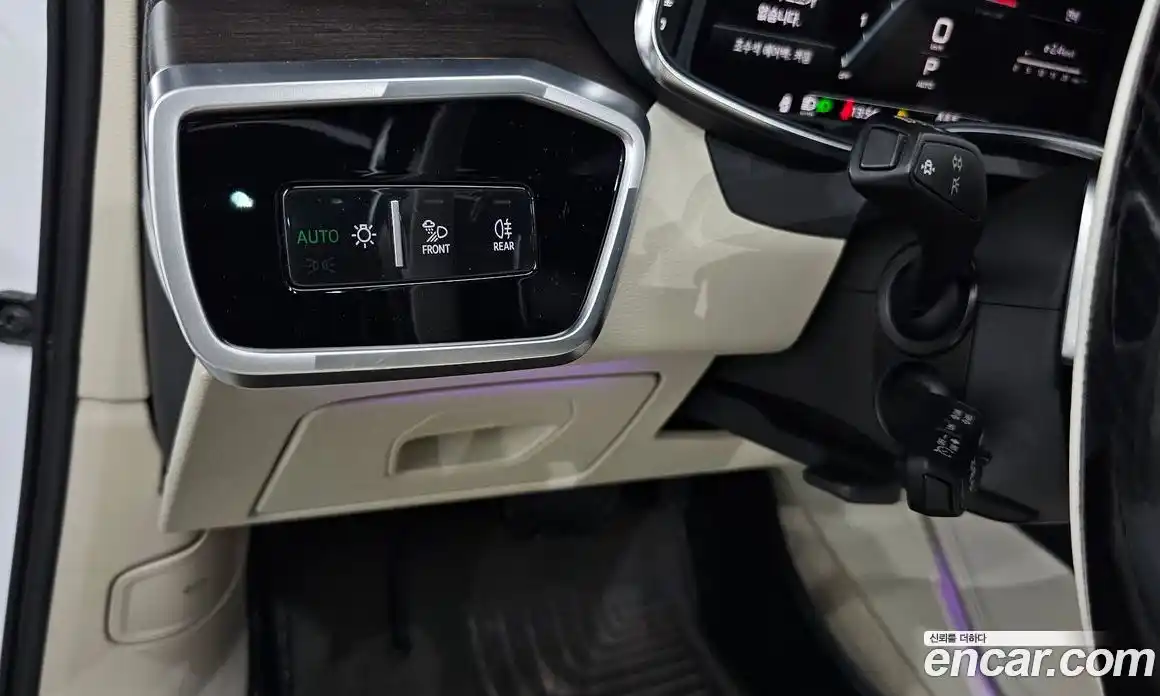 Audi A6 2023 3.0 Автомат в Москве № 229671, фото 16