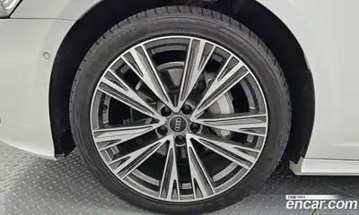 Audi A6 2023 3.0 Автомат в Москве № 229671, миниатюра 5