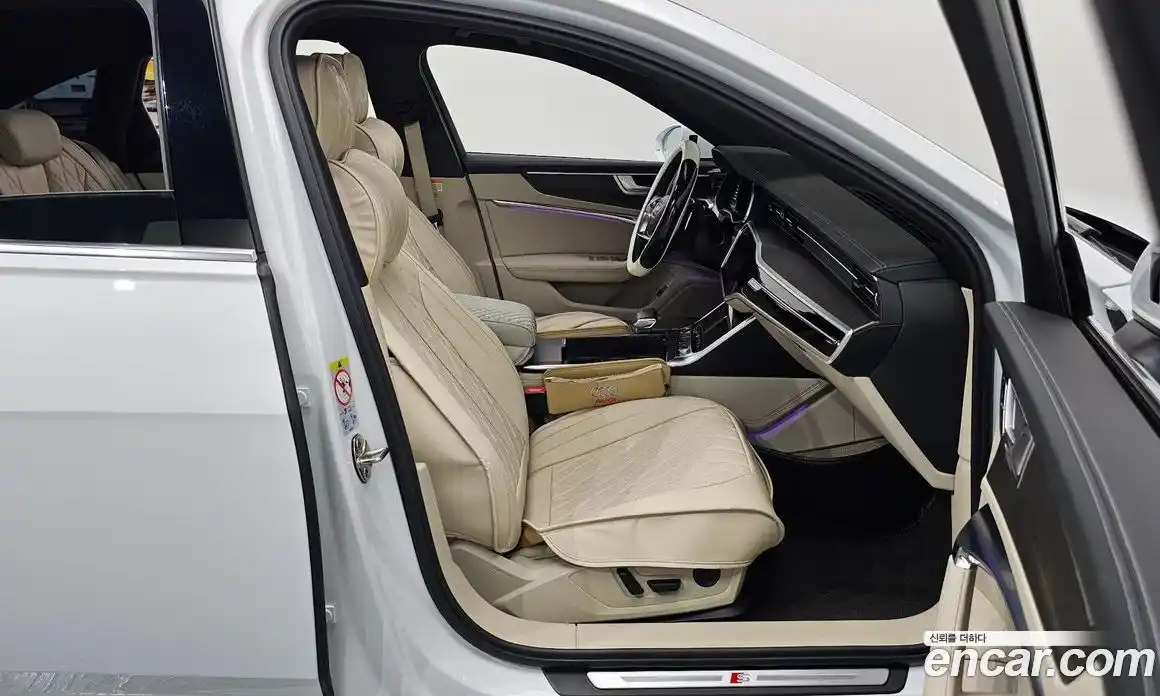 Audi A6 2023 3.0 Автомат в Москве № 229671, фото 10