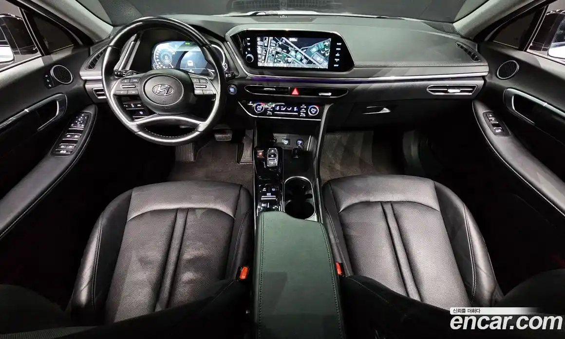 Hyundai Sonata 2023 2.0 Автомат в Москве № 797088, фото 7