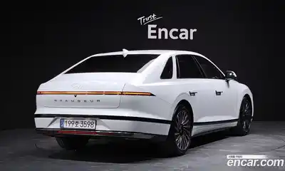 Hyundai Grandeur 2024 1.6 Автомат в Москве № 797312, миниатюра 2