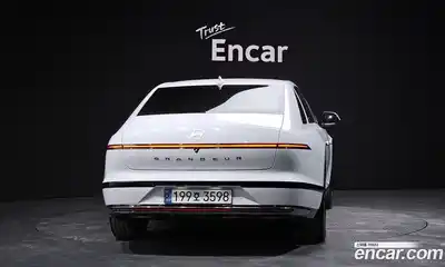 Hyundai Grandeur 2024 1.6 Автомат в Москве № 797312, миниатюра 4