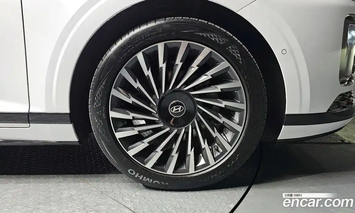 Hyundai Grandeur 2024 1.6 Автомат в Москве № 797312, фото 5