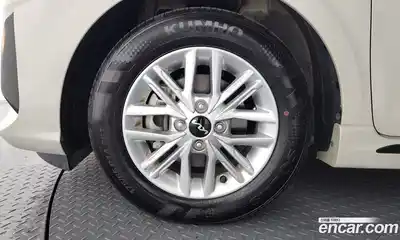 Kia Morning 2023 1.0 Автомат в Москве № 797938, миниатюра 5