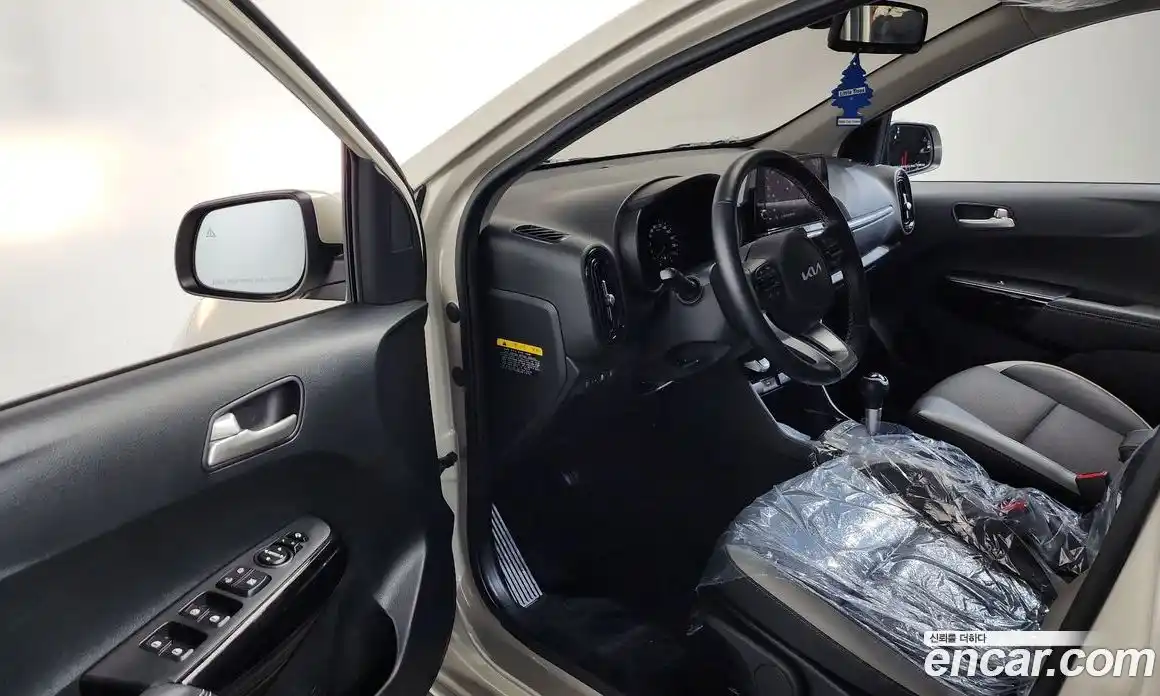 Kia Morning 2023 1.0 Автомат в Москве № 797938, фото 10