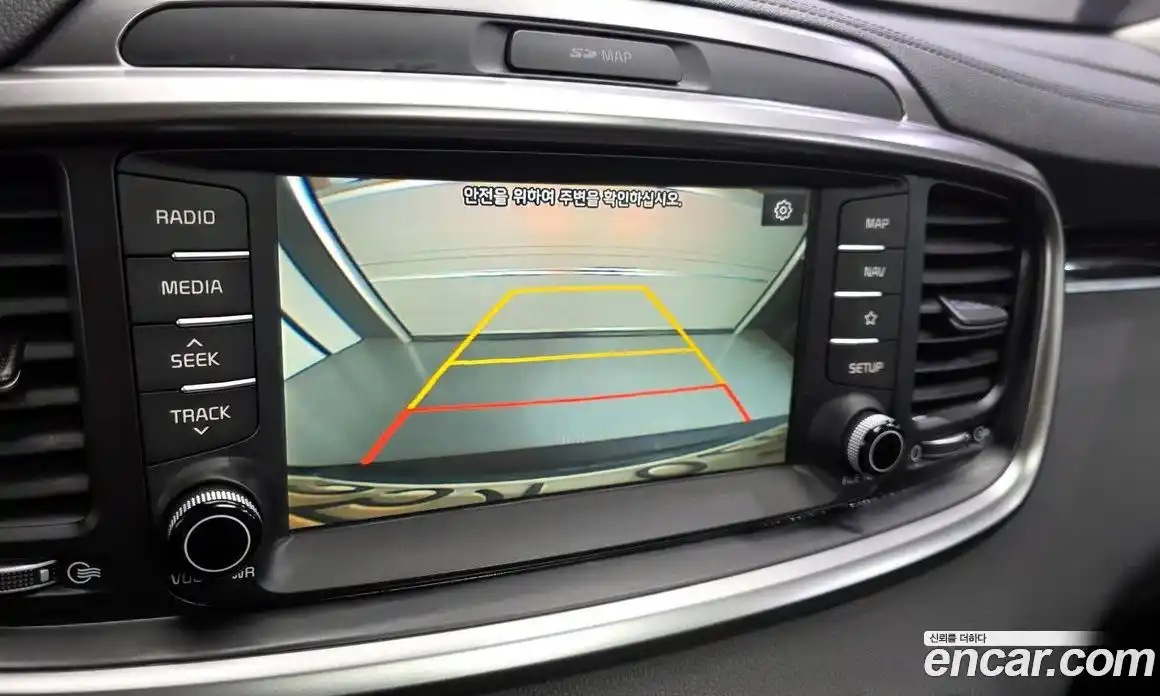 Kia Sorento 2019 2.0 Автомат в Москве № 798571, фото 15