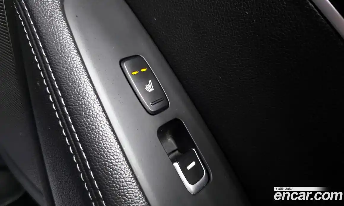 Kia Sorento 2019 2.0 Автомат в Москве № 798571, фото 18