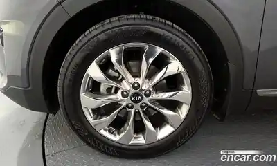 Kia Sorento 2019 2.0 Автомат в Москве № 798571, миниатюра 5