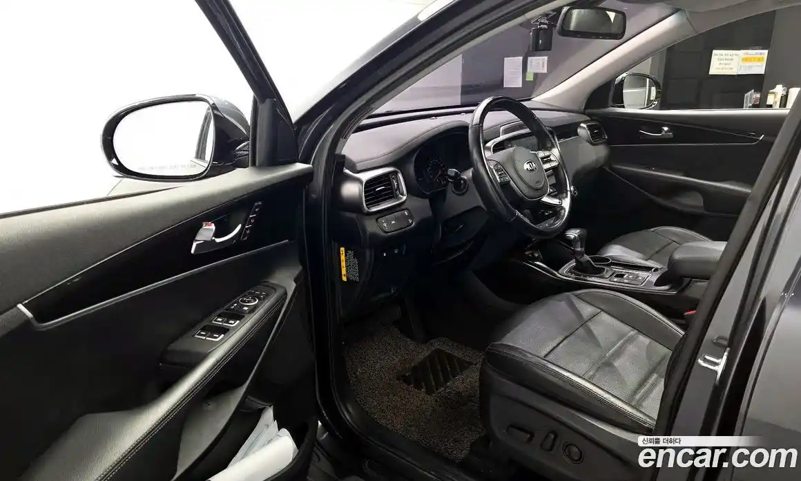 Kia Sorento 2019 2.0 Автомат в Москве № 798571, фото 10