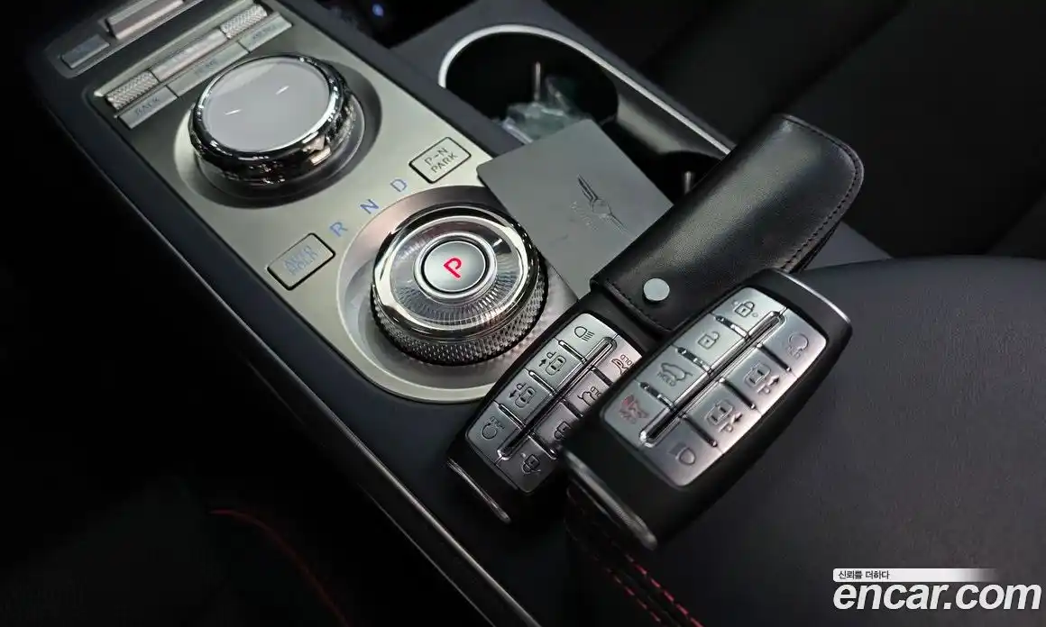 Genesis GV70 2021 2.5 гидро в Москве № 798665, фото 9