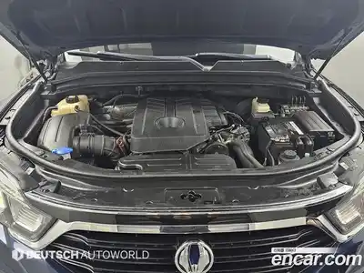 SsangYong Rexton 2017 2.2 Автомат в Москве № 799355, миниатюра 6