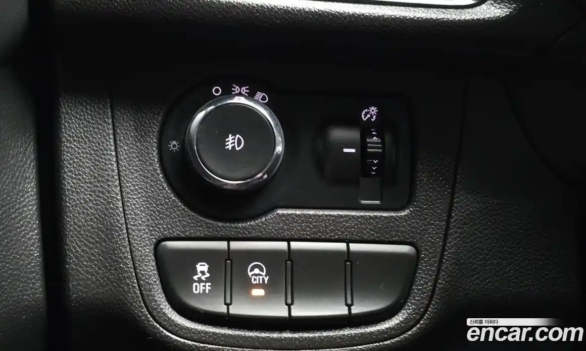 Chevrolet Spark 2015 1.0 Автомат в Москве № 799826, фото 18