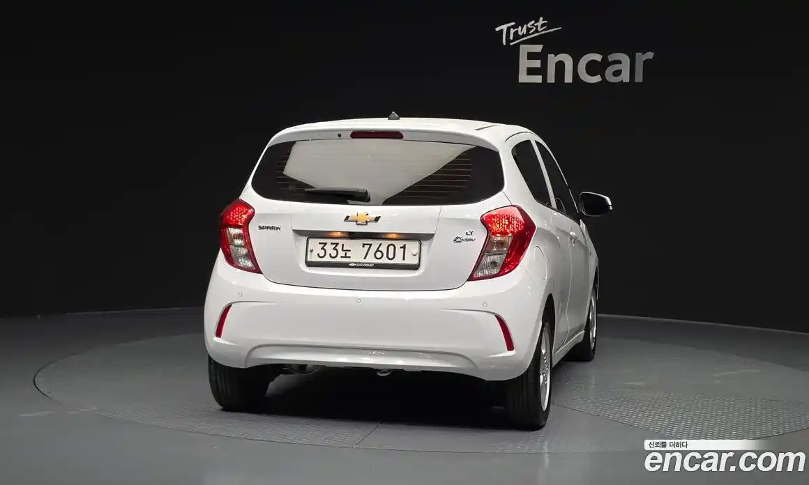 Chevrolet Spark 2015 1.0 Автомат в Москве № 799826, фото 4