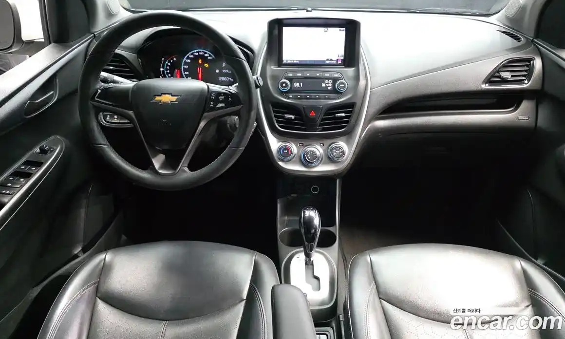 Chevrolet Spark 2015 1.0 Автомат в Москве № 799826, фото 7