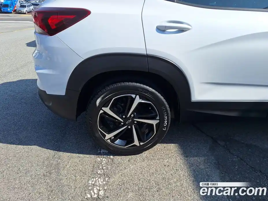 Chevrolet TrailBlazer 2020 1.3 гидро в Москве, фото 11