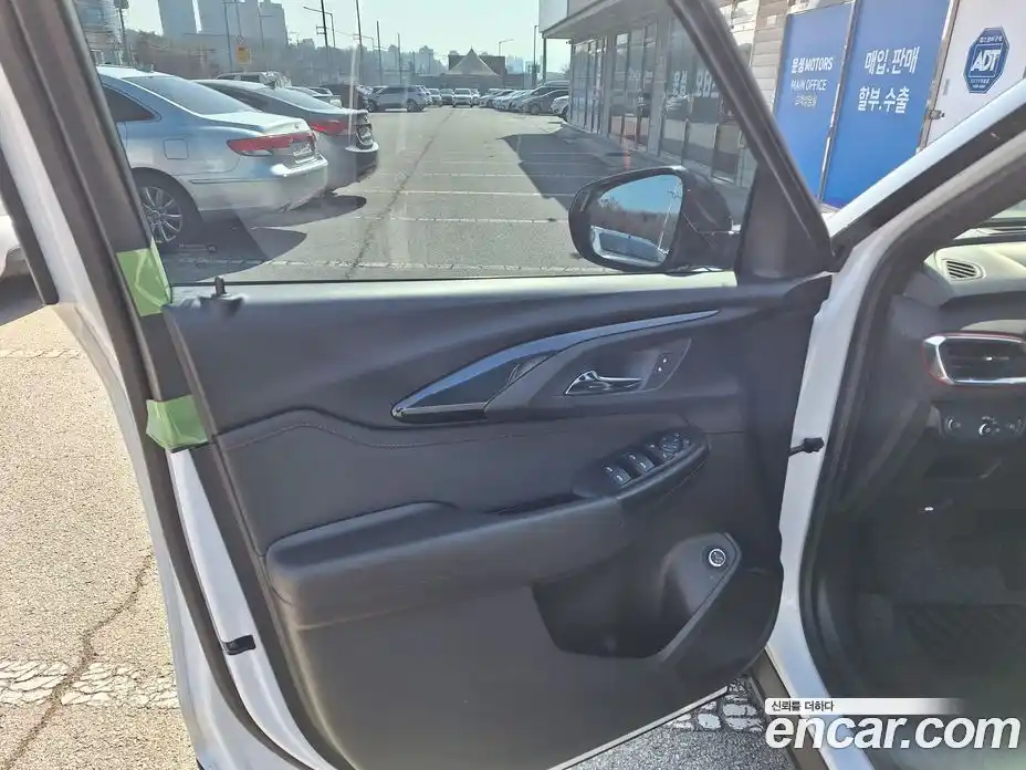 Chevrolet TrailBlazer 2020 1.3 гидро в Москве, фото 14