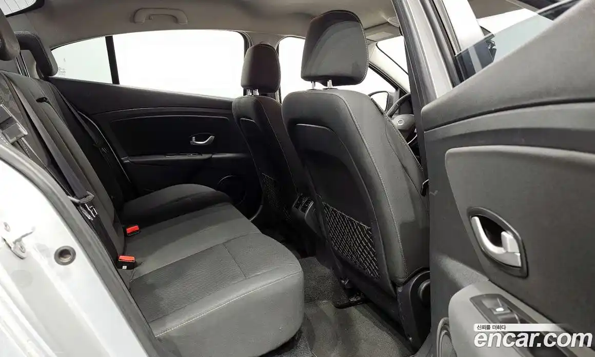Renault SM3 2014 1.6 гидро, фото 11
