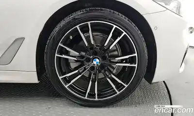 BMW 5-Series 2018 2.0 Автомат в Москве № 800407, миниатюра 5