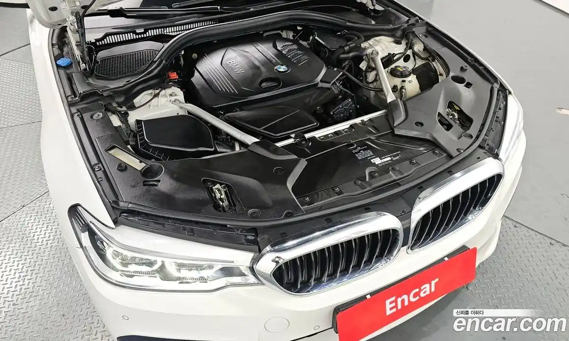 BMW 5-Series 2018 2.0 Автомат в Москве № 800407, фото 6