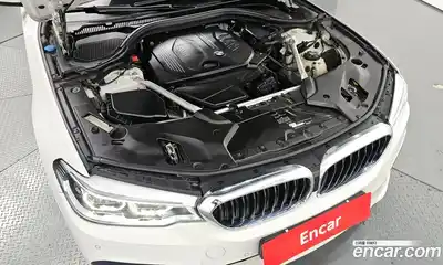 BMW 5-Series 2018 2.0 Автомат в Москве № 800407, миниатюра 6