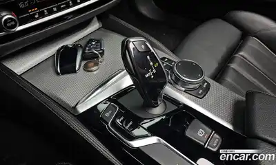 BMW 5-Series 2018 2.0 Автомат в Москве № 800407, миниатюра 9