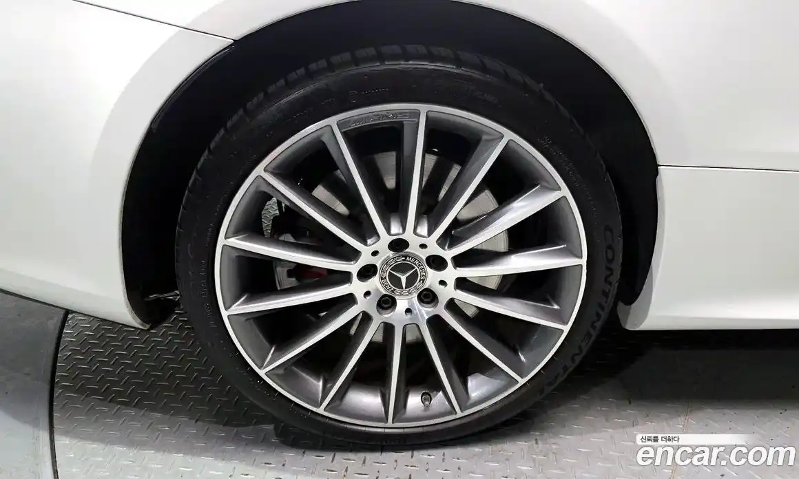 Mercedes-Benz E-Class 2017 3.0 Автомат в Москве № 801121, фото 5