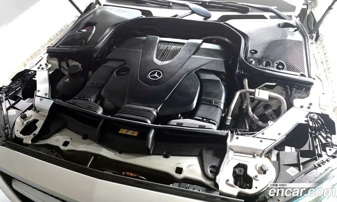 Mercedes-Benz E-Class 2017 3.0 Автомат в Москве № 801121, фото 6