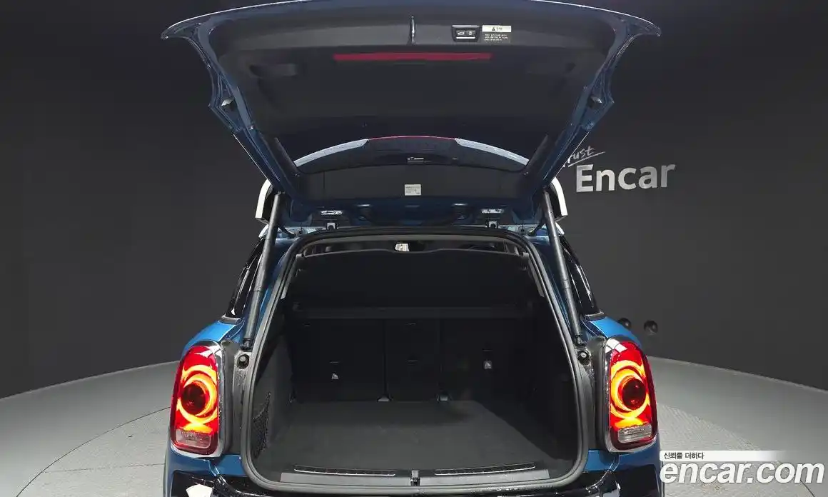 Mini Countryman 2019 2.0 Автомат в Москве № 802418, фото 20