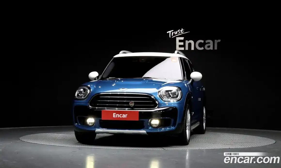 Mini Countryman 2019 2.0 Автомат в Москве № 802418, фото 3