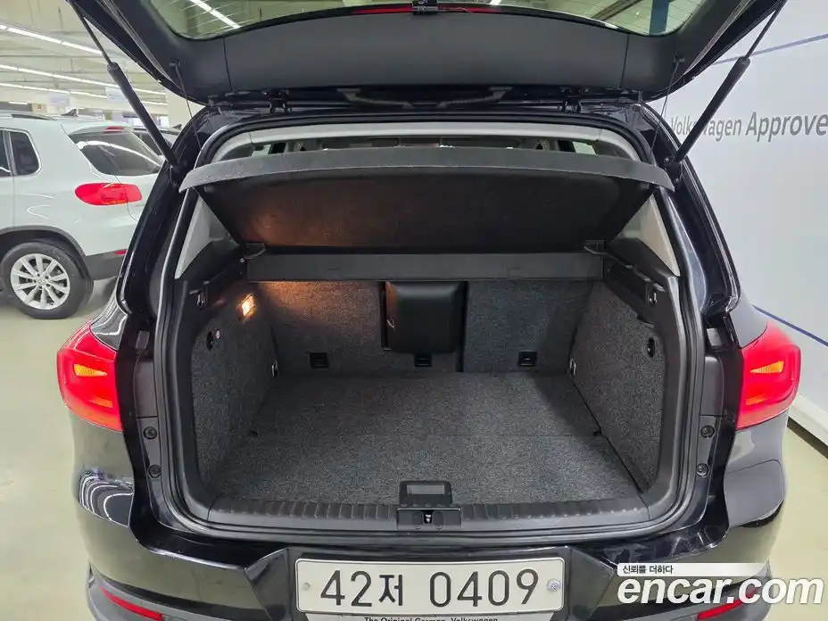 Volkswagen Tiguan 2016 2.0 Автомат в Москве № 803052, фото 16