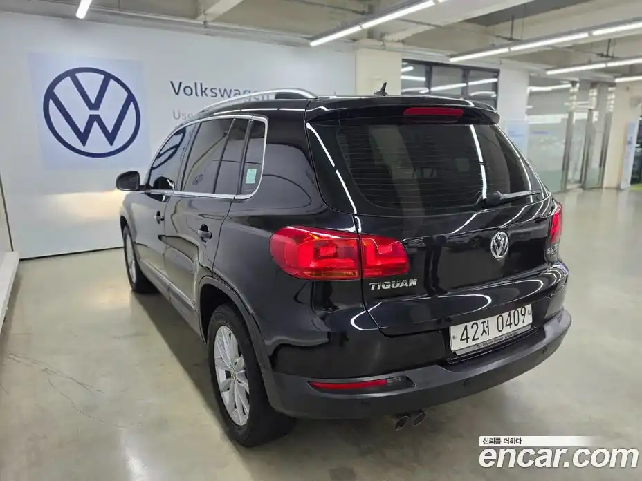 Volkswagen Tiguan 2016 2.0 Автомат в Москве № 803052, фото 18