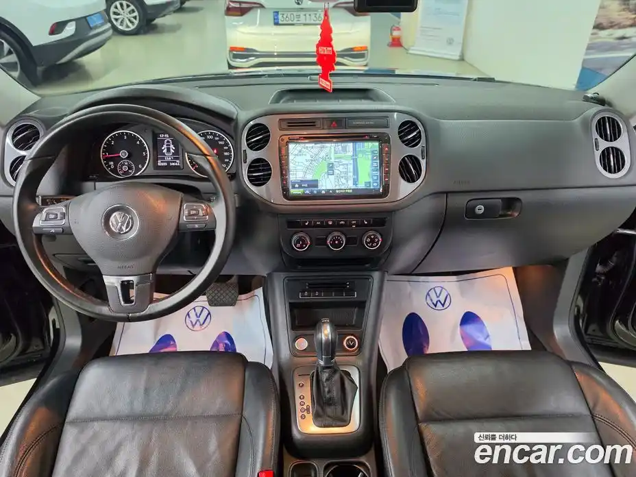 Volkswagen Tiguan 2016 2.0 Автомат в Москве № 803052, фото 7