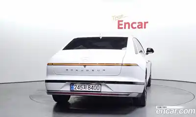 Hyundai Grandeur 2024 2.5 Автомат в Москве № 813703, миниатюра 4