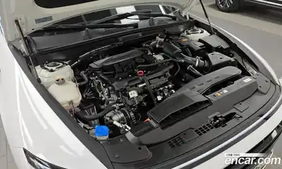 Hyundai Sonata 2024 1.6 Автомат в Москве № 813722, миниатюра 6