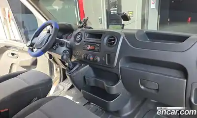 Renault Master 2019 2.3 Механическая в Москве № 814269, миниатюра 7