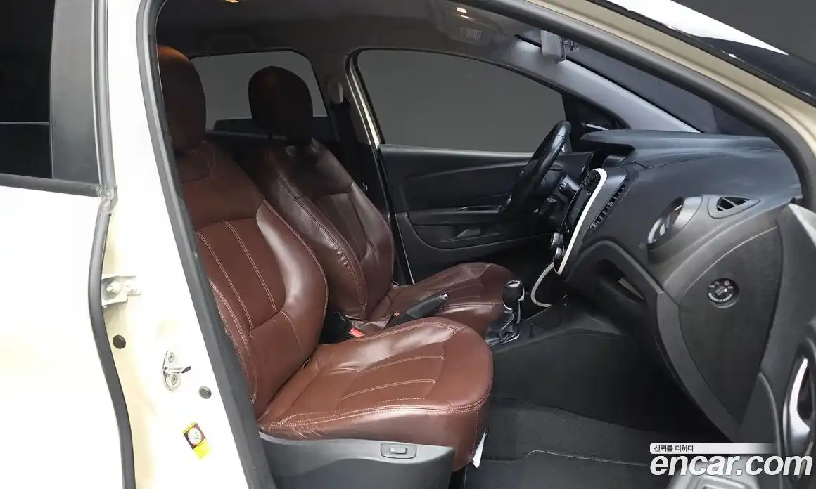 Renault QM3 2017 1.5 Автомат в Москве № 814421, фото 11