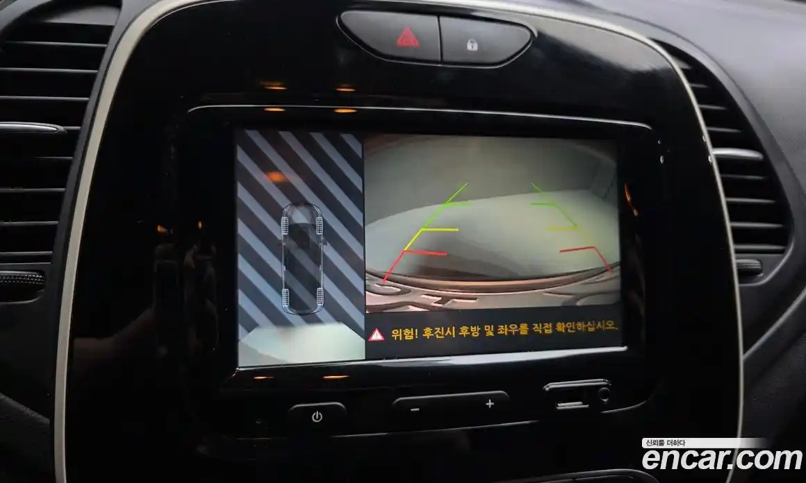 Renault QM3 2017 1.5 Автомат в Москве № 814421, фото 15