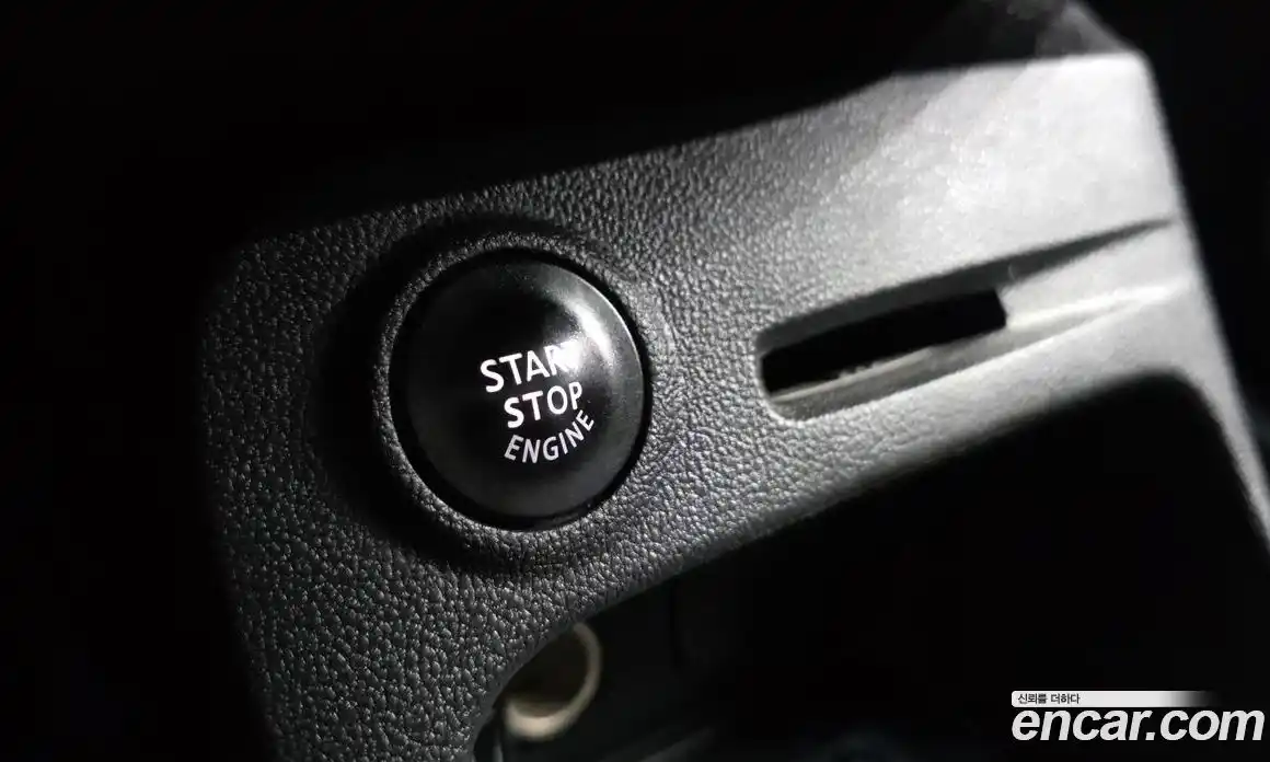 Renault QM3 2017 1.5 Автомат в Москве № 814421, фото 17