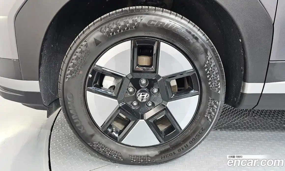 Hyundai Santa Fe 2024 1.6 Автомат в Москве № 814643, фото 5