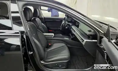 Hyundai Grandeur 2023 2.5 Автомат в Москве № 815092, миниатюра 11