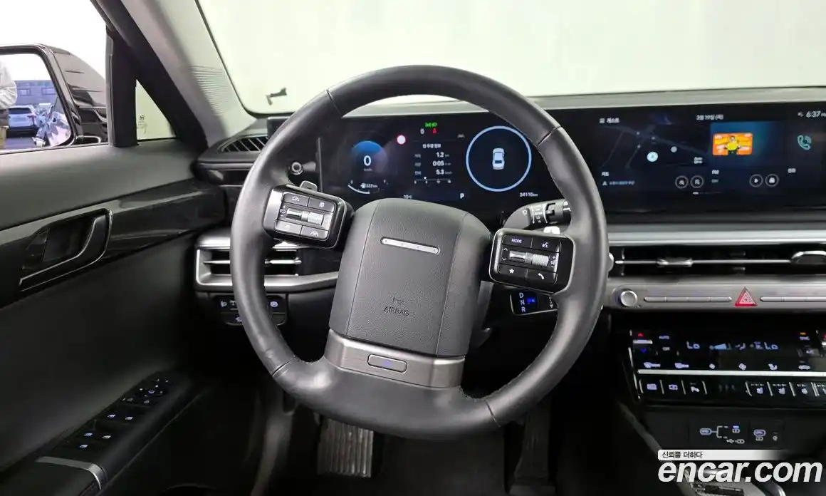 Hyundai Grandeur 2023 2.5 Автомат в Москве № 815092, фото 13